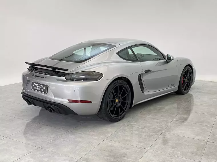 Porsche 718 Prata 37