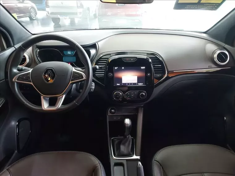 Renault Captur Bronze 9