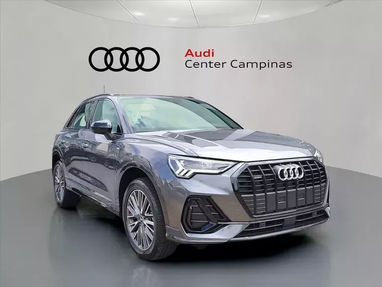 Audi Q3 Cinza 2