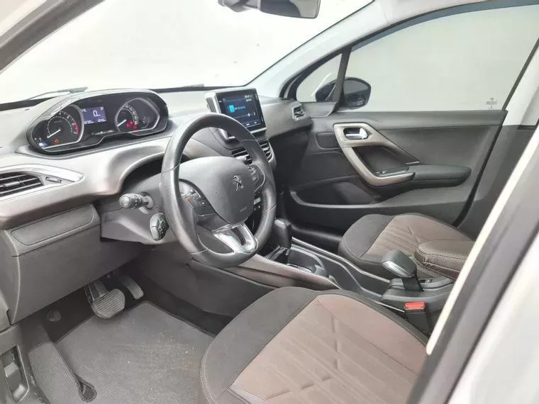 Peugeot 2008 Branco 14