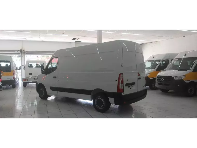 Renault Master Branco 19