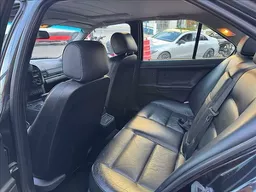 BMW 325i