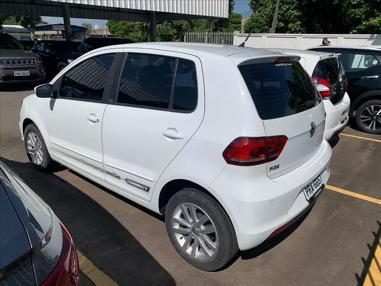 Volkswagen Fox Branco 2