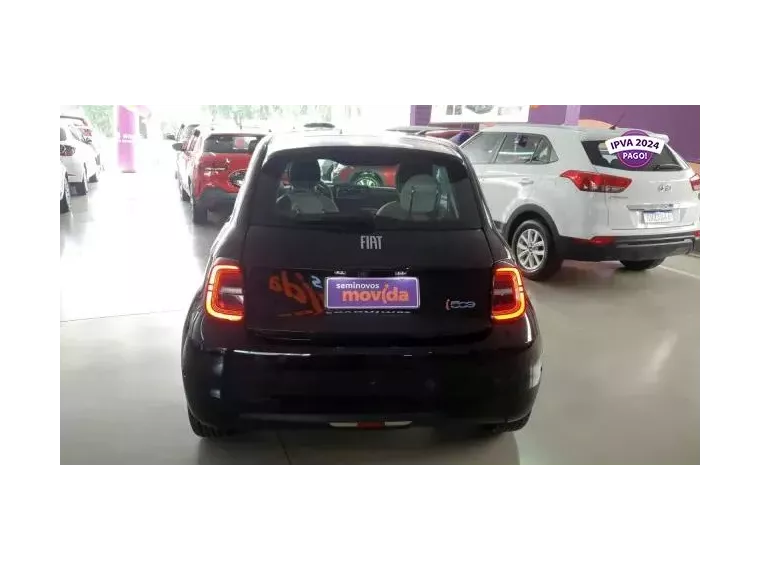 Fiat 500 Preto 3