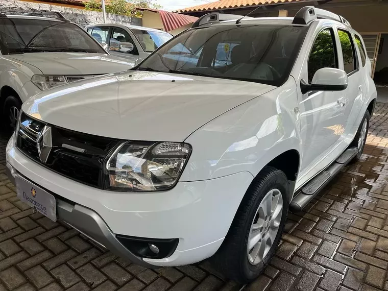 Renault Duster Branco 5