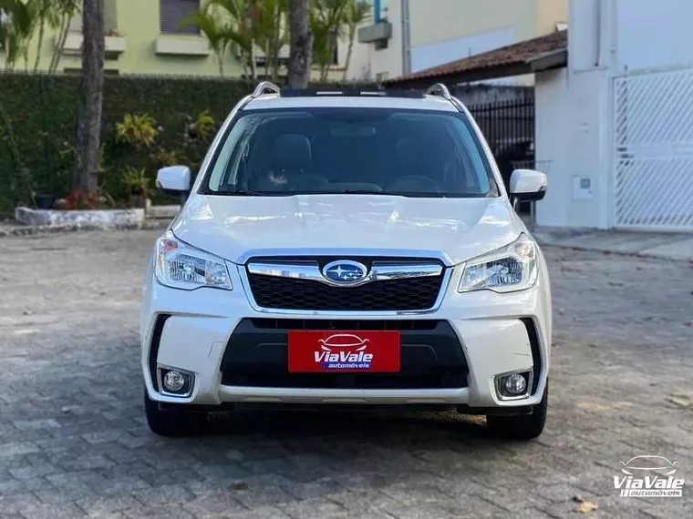 Subaru Forester Branco 8