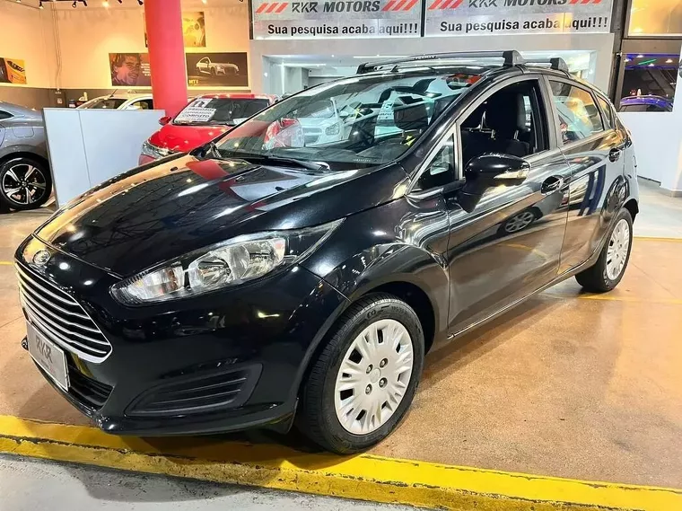 Ford Fiesta Preto 3