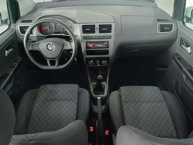 Volkswagen Fox Branco 4