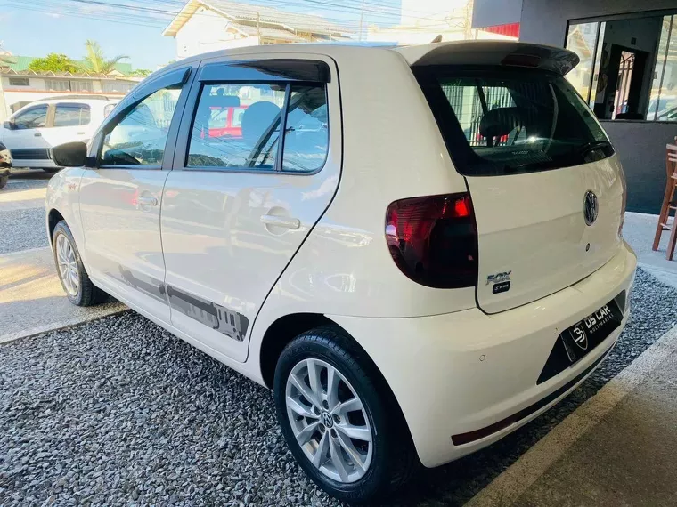 Volkswagen Fox Branco 6