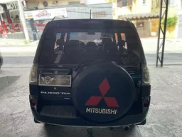 Mitsubishi Pajero TR4