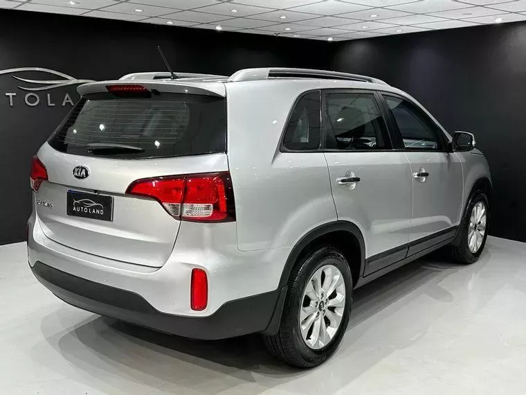 KIA Sorento Prata 4