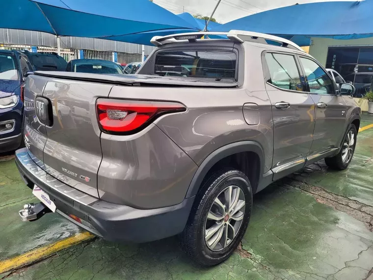 Fiat Toro Cinza 7