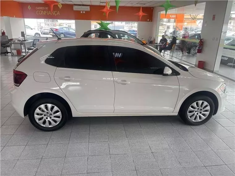 Volkswagen Polo Hatch Branco 10