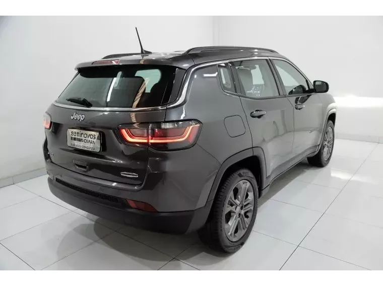 Jeep Compass Cinza 18