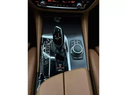 BMW 530e