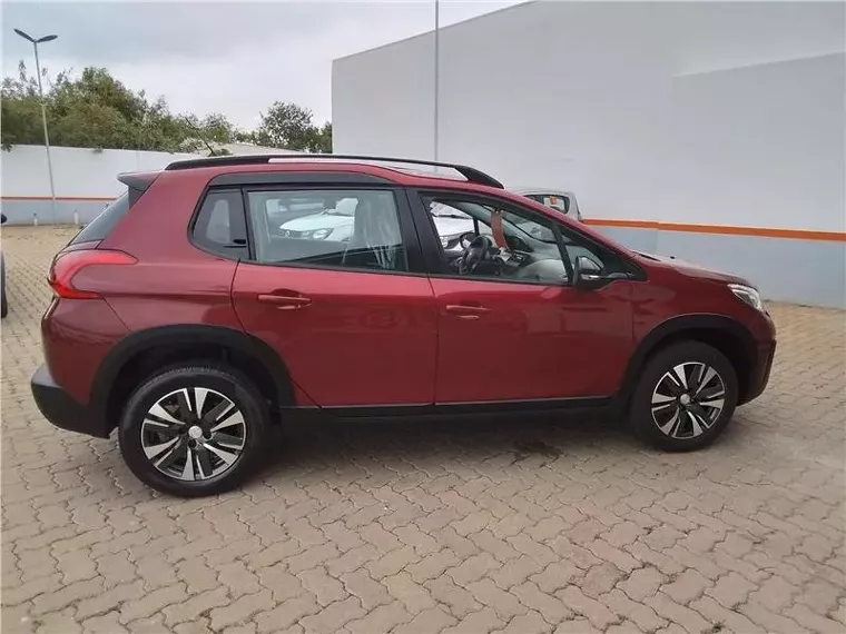 Peugeot 2008 Vermelho 1