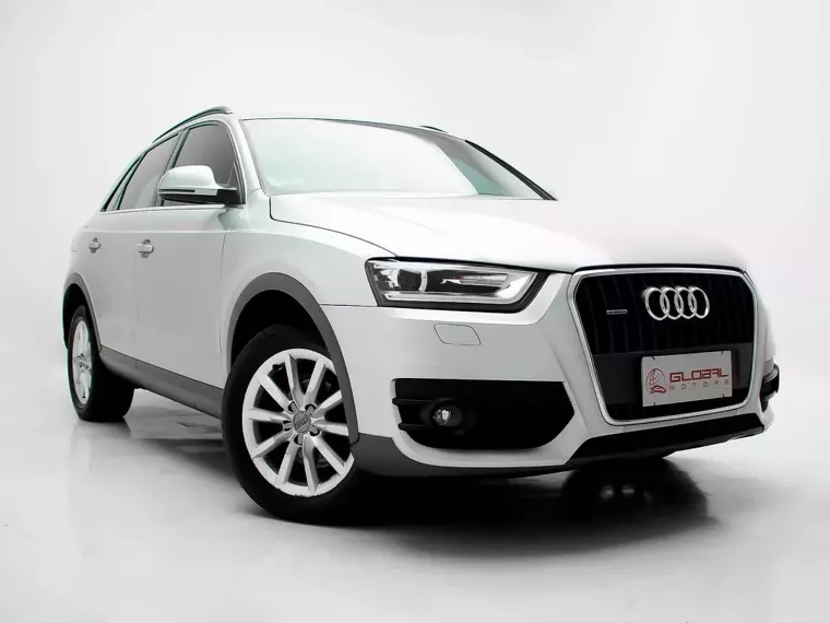 Audi Q3 Prata 5