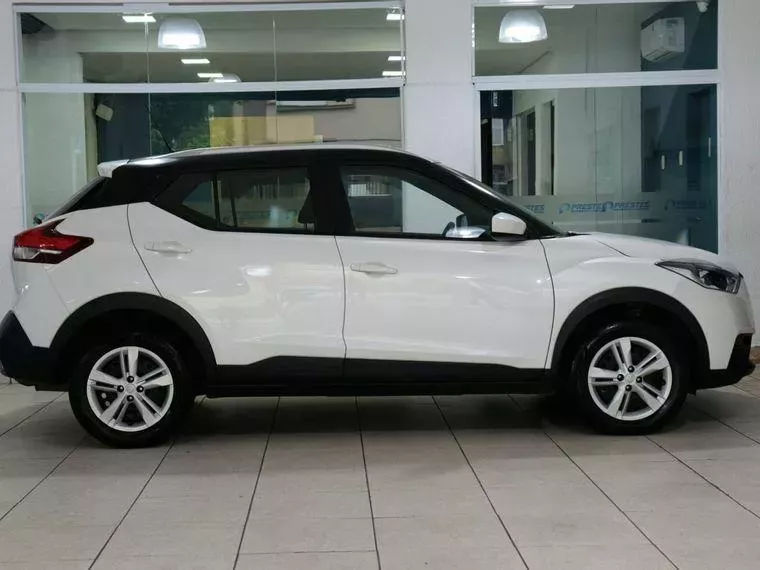 Nissan Kicks Branco 5