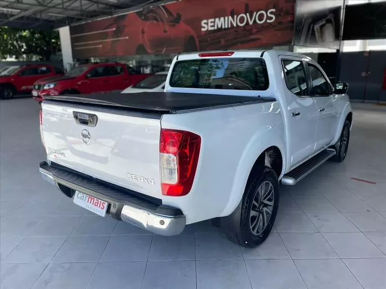 Nissan Frontier Branco 12