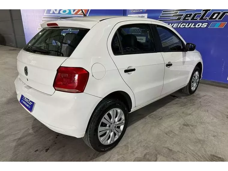 Volkswagen Gol Branco 2