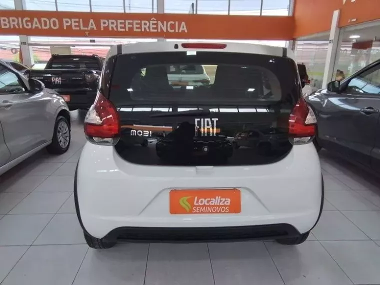 Fiat Mobi Branco 10