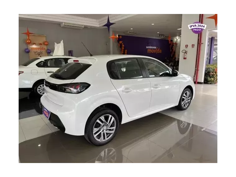 Peugeot 208 Branco 3