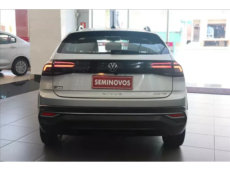 Volkswagen Nivus Prata 5