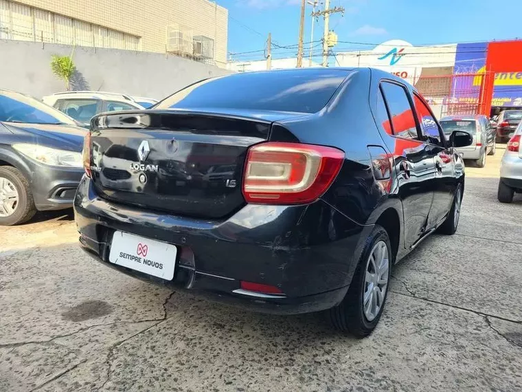 Renault Logan Preto 4