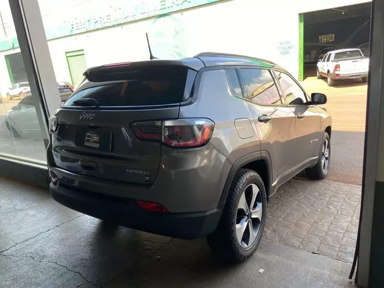 Jeep Compass Cinza 8