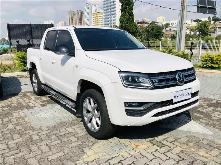 Volkswagen Amarok Branco 10