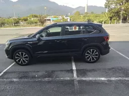 Volkswagen Taos