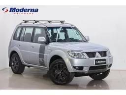 Mitsubishi Pajero TR4