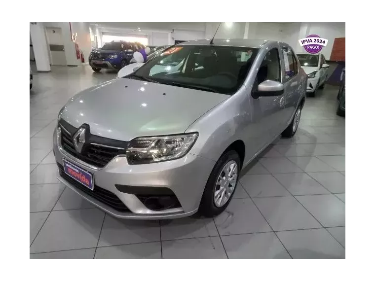 Renault Logan Prata 3