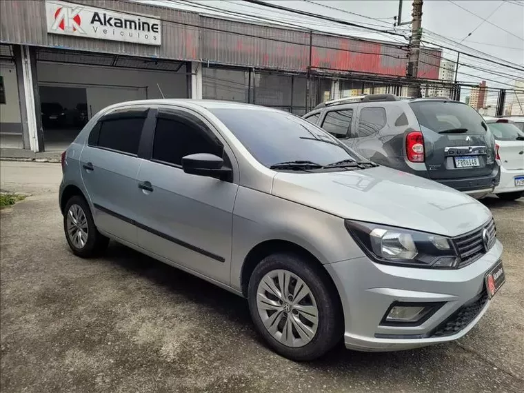 Volkswagen Gol Prata 4