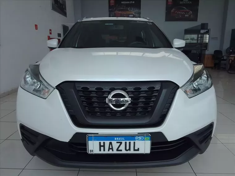 Nissan Kicks Branco 8