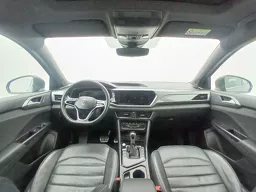 Volkswagen Taos