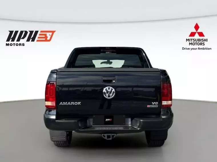 Volkswagen Amarok Preto 12