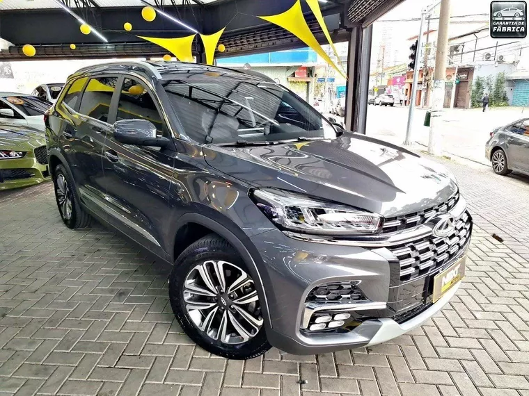 Chery Tiggo 8 Cinza 3