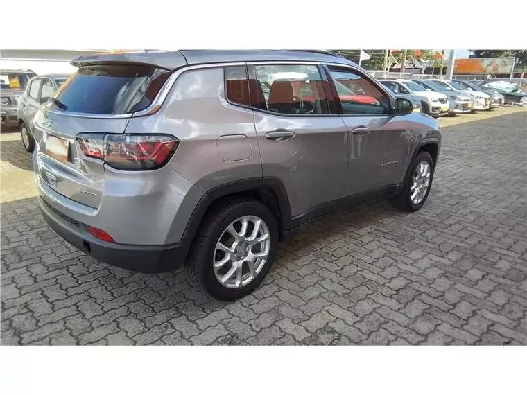 Jeep Compass Prata 14