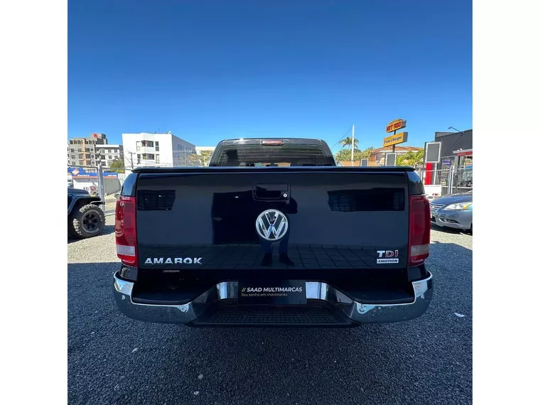 Volkswagen Amarok Preto 6