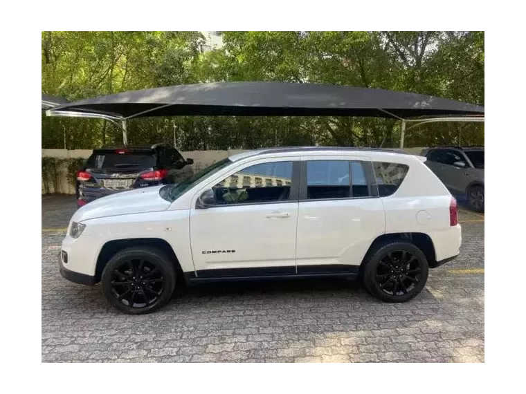 Jeep Compass Branco 6