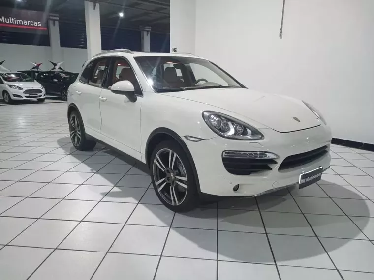 Porsche Cayenne Branco 9