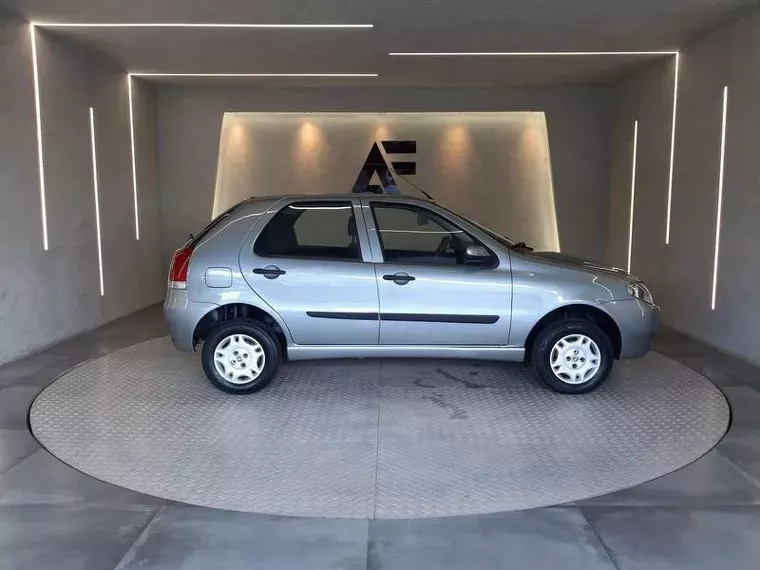 Fiat Palio Cinza 3