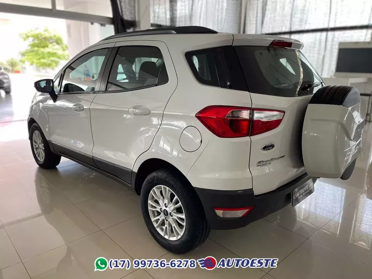 Ford Ecosport Branco 7