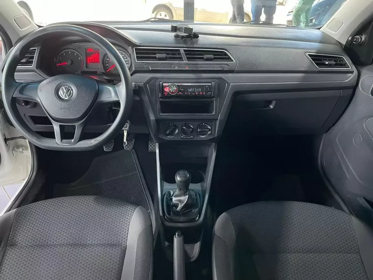 Volkswagen Gol Branco 3