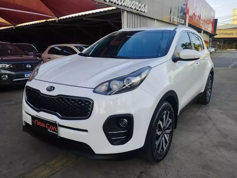 KIA Sportage Branco 8