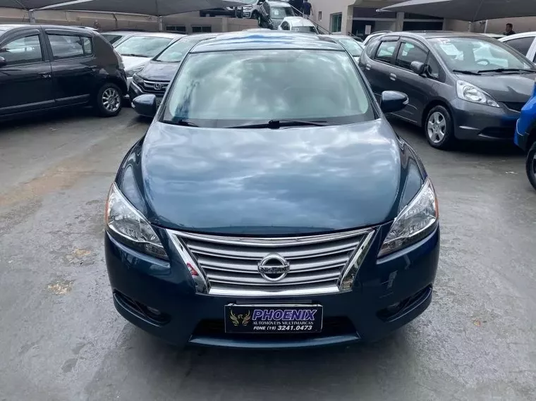 Nissan Sentra Azul 8