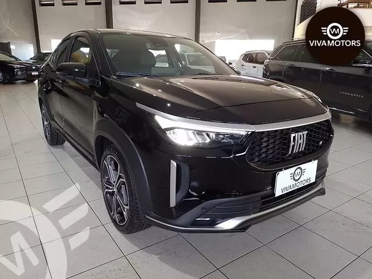 Fiat Fastback Preto 6