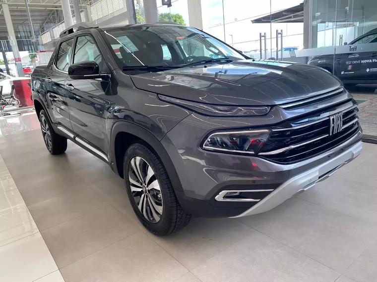 Fiat Toro Cinza 6