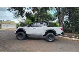 Mitsubishi L200 Triton